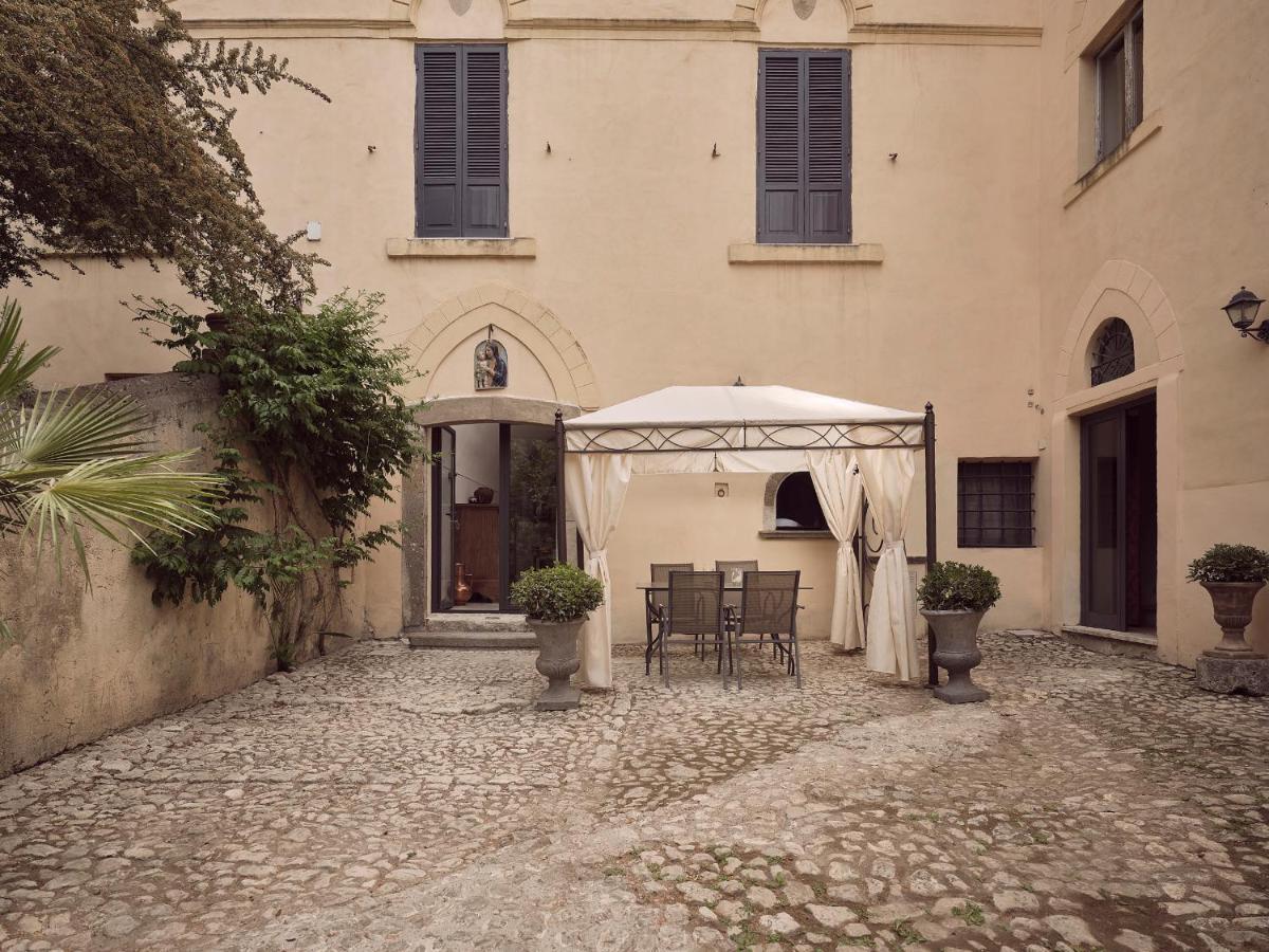 Agriturismo Castello Santa Margherita Cori Экстерьер фото