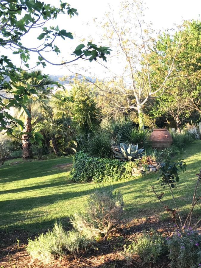 Agriturismo Castello Santa Margherita Cori Экстерьер фото